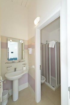 Otus Camere โอตรันโต ภายนอก รูปภาพ